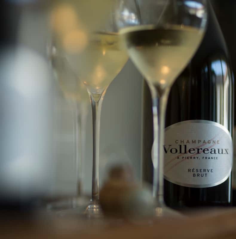 Epernay: Guided Tour of Champagne Cellar with Tastings